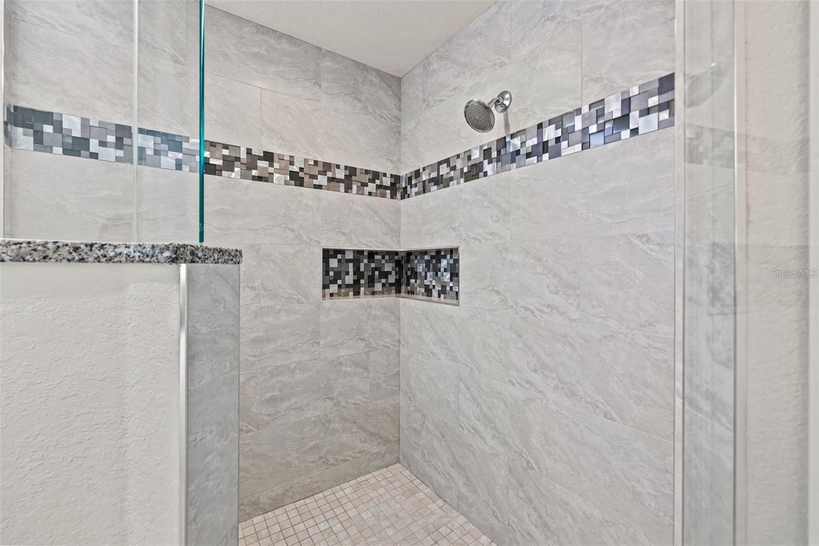 706 BAYWAY BLVD #301