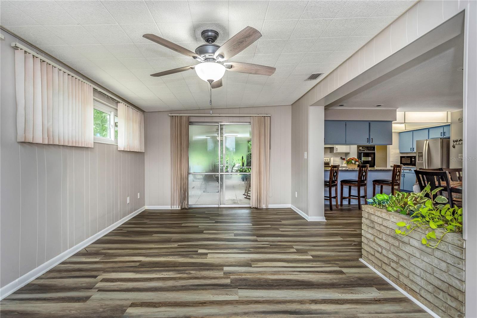 310 TERRACE DR