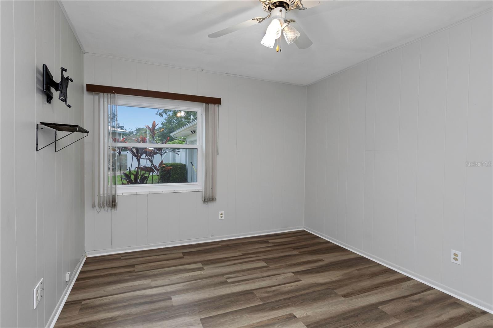 310 TERRACE DR