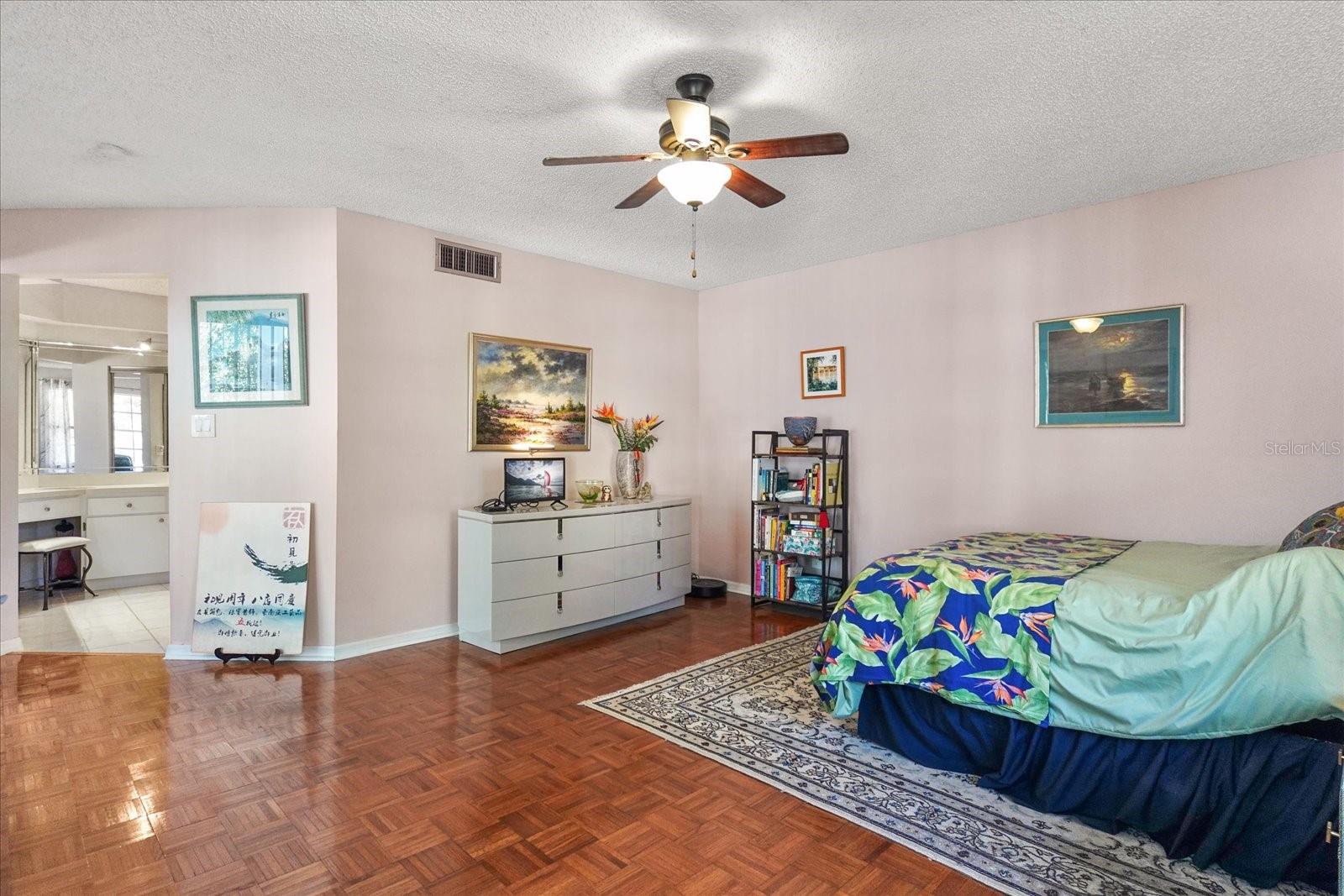 6826 STONES THROW CIR N #11206