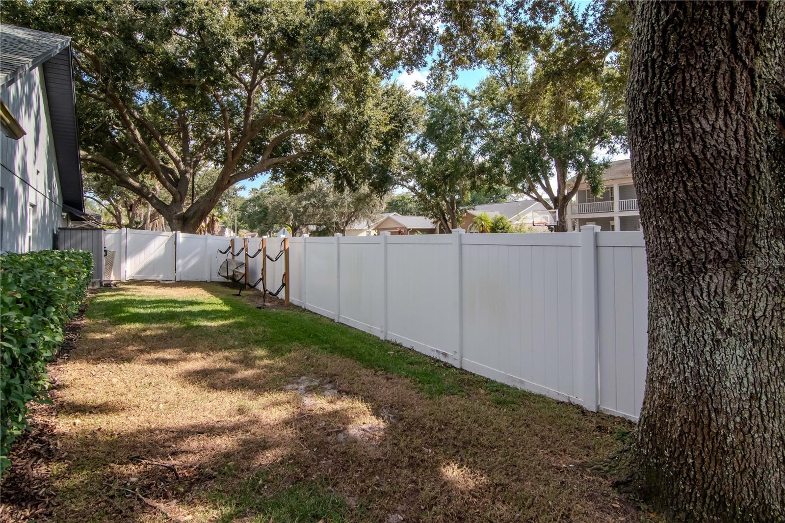 2634 GREEN VALLEY ST