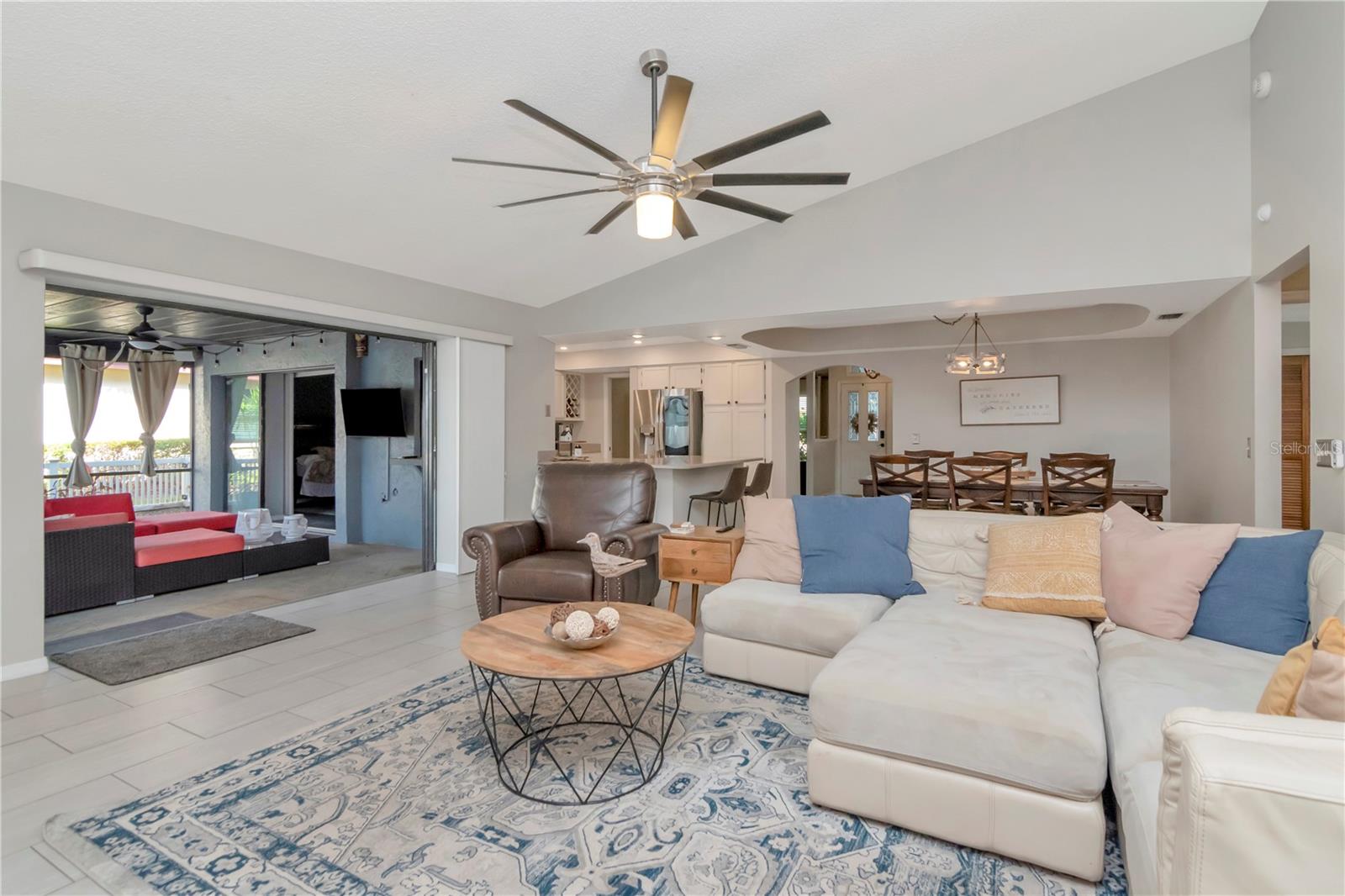 2634 GREEN VALLEY ST