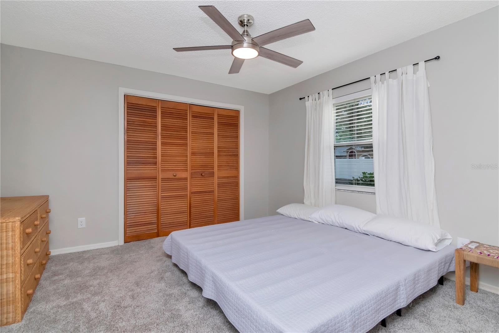 2634 GREEN VALLEY ST