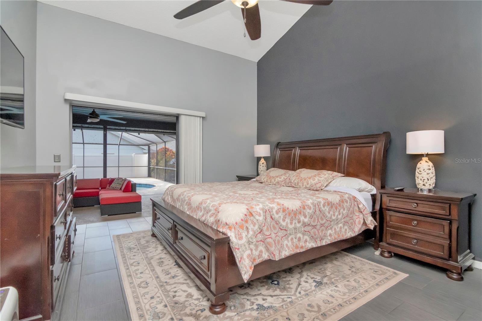 2634 GREEN VALLEY ST