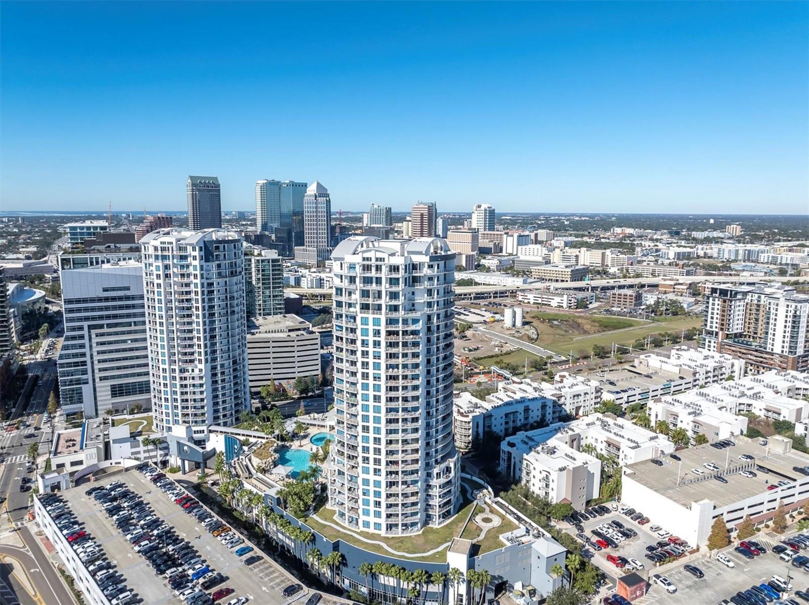 1209 E CUMBERLAND AVE #804