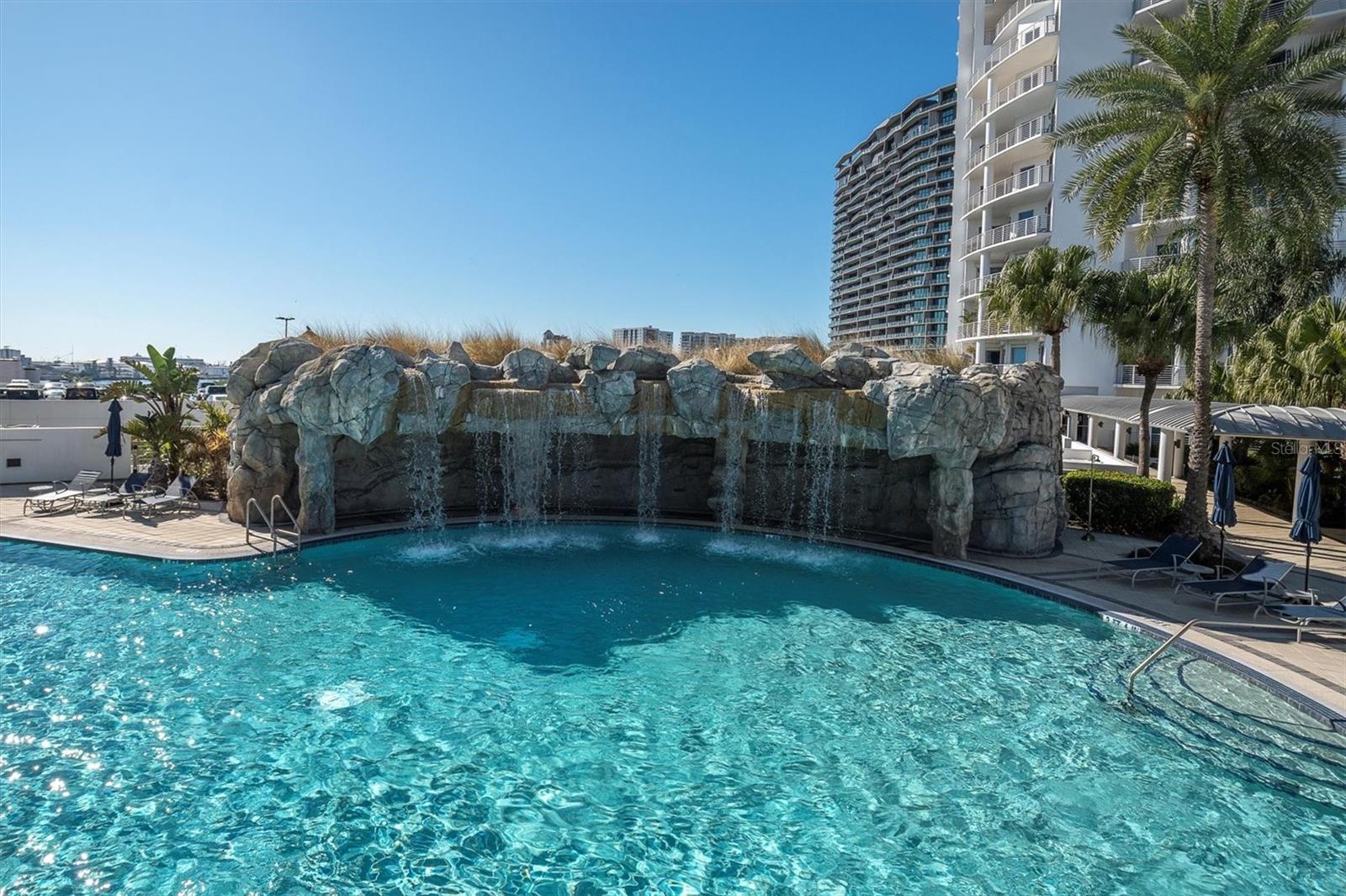 1209 E CUMBERLAND AVE #804