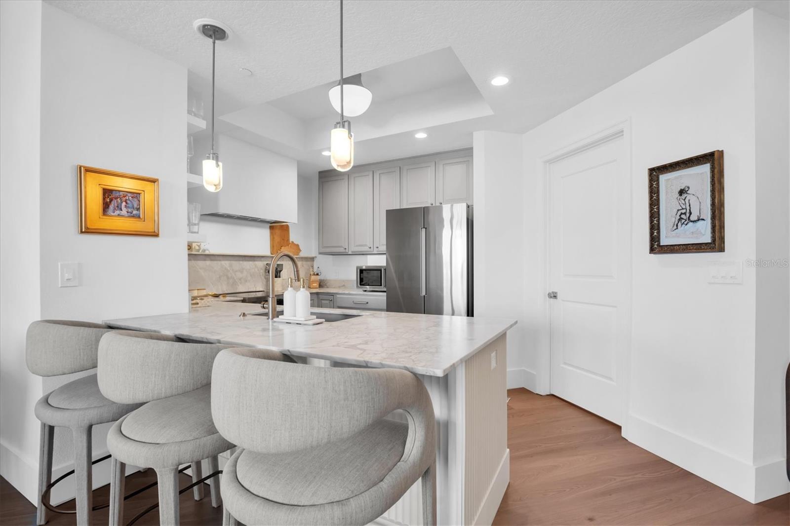 1209 E CUMBERLAND AVE #804