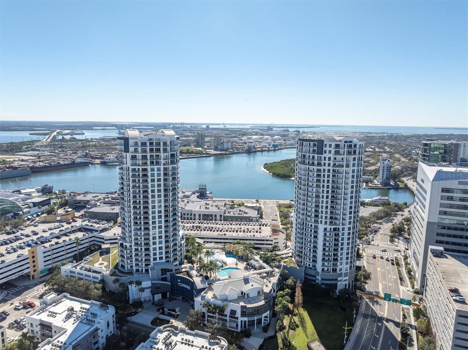 1209 E CUMBERLAND AVE #804