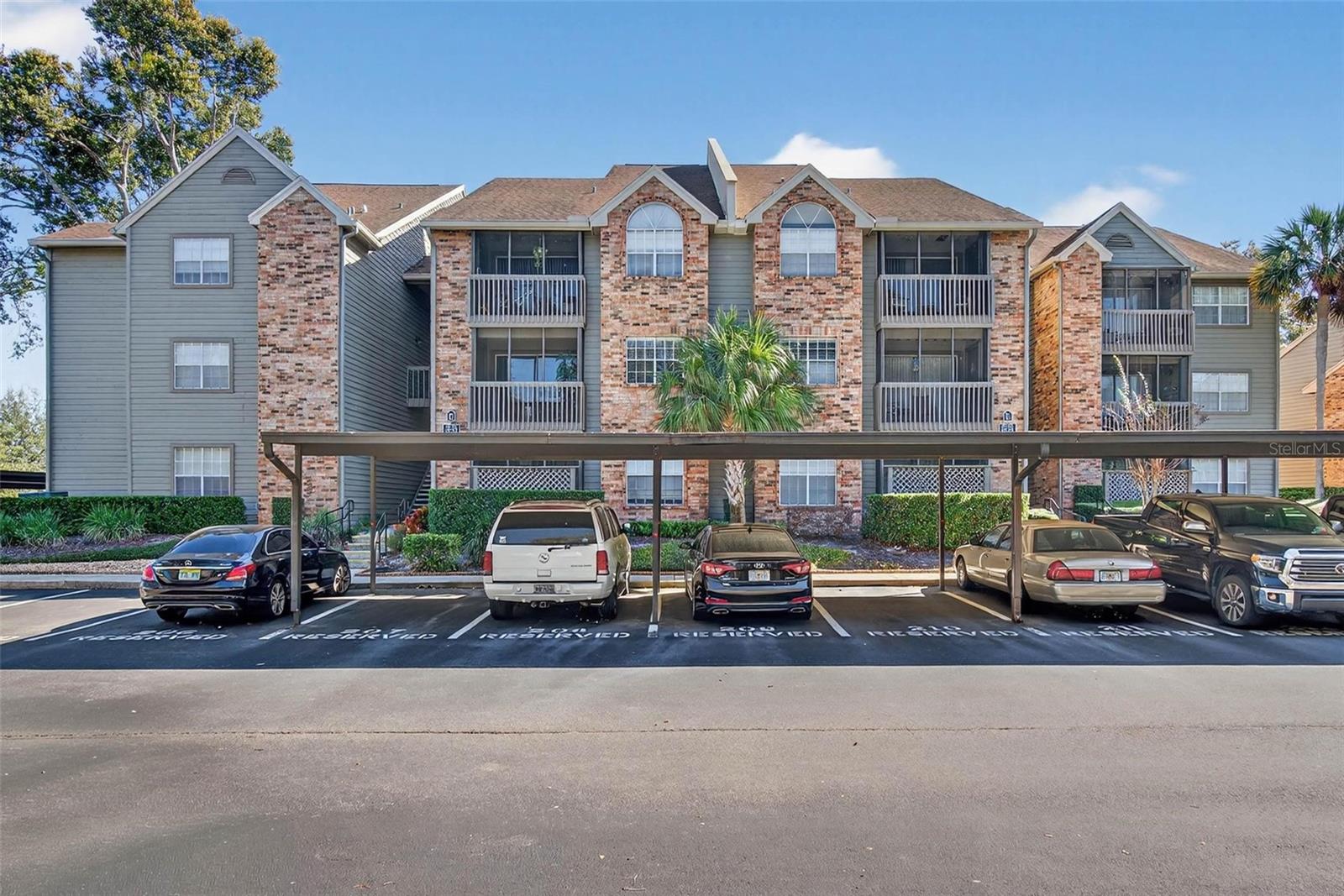 2500 WINDING CREEK BLVD #E203