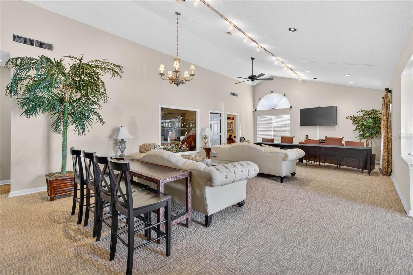 2500 WINDING CREEK BLVD #E203