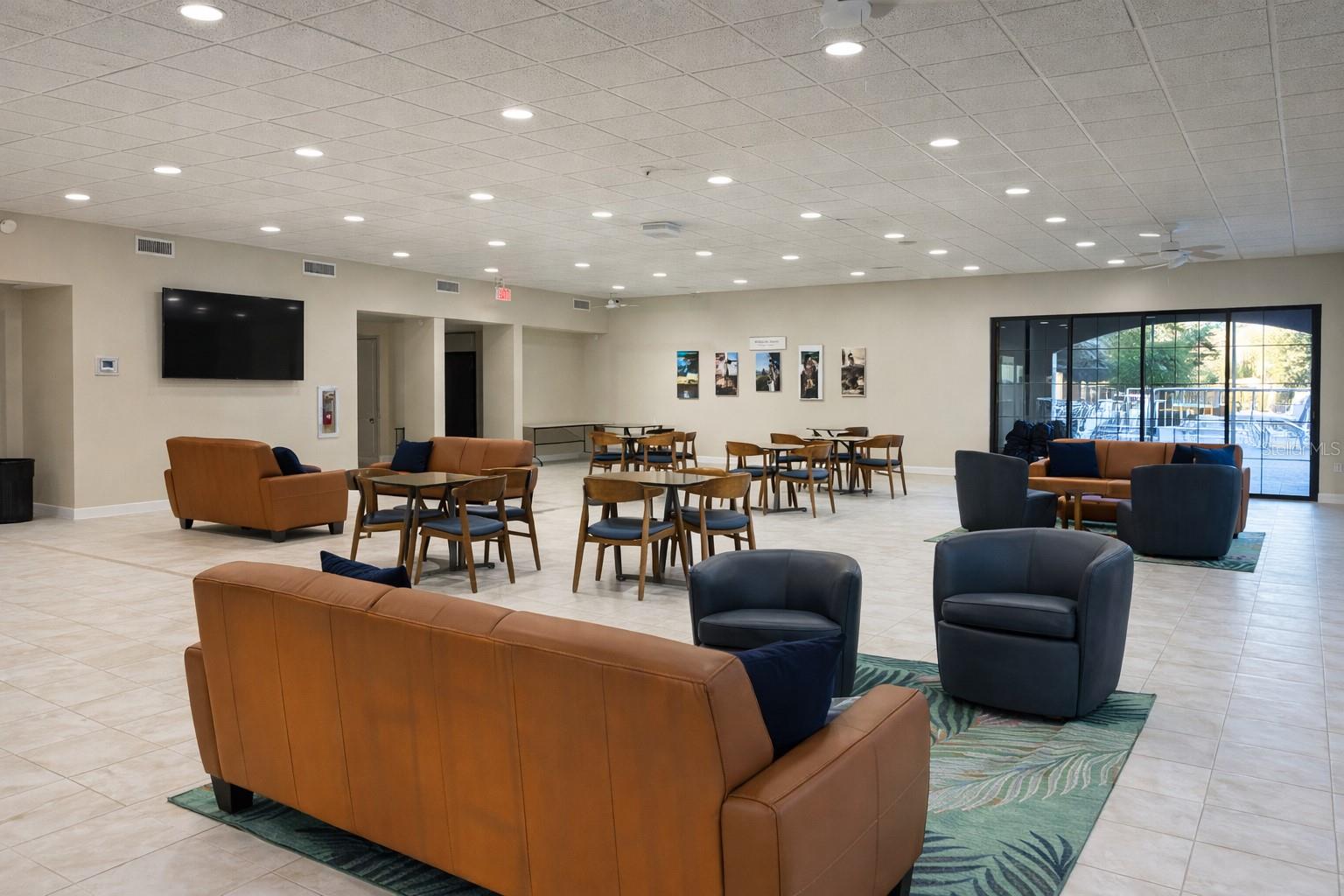 2333 FEATHER SOUND DR #A301