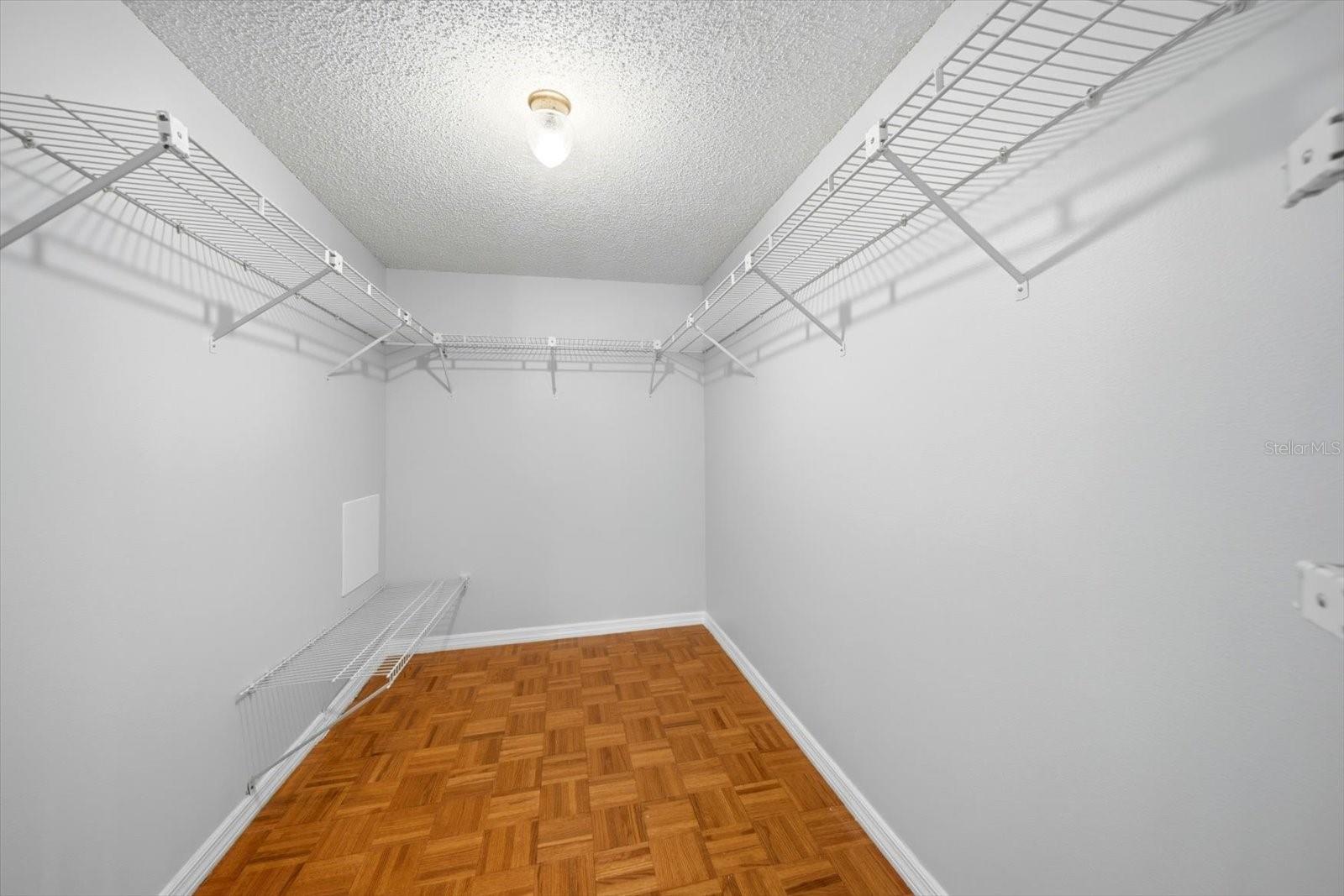 6826 STONES THROW CIR N #11206