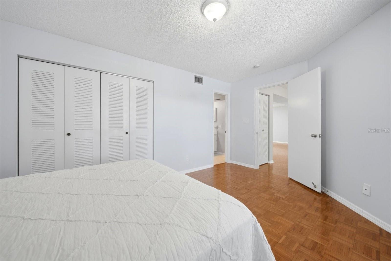 6826 STONES THROW CIR N #11206
