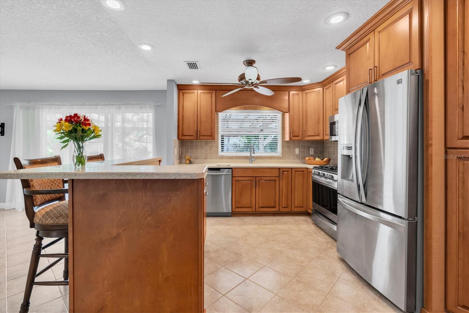 13176 DORCHESTER DR