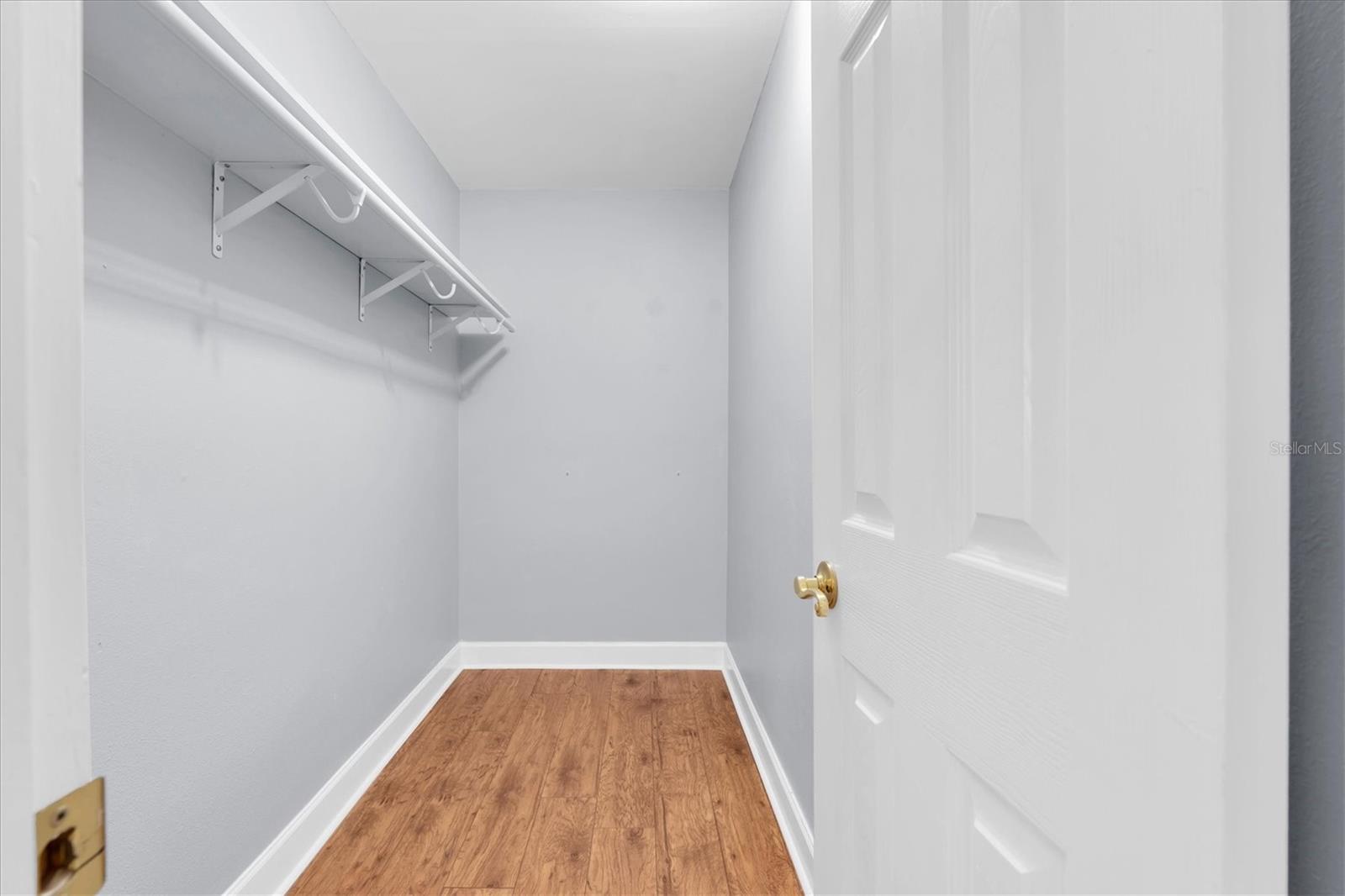 13176 DORCHESTER DR