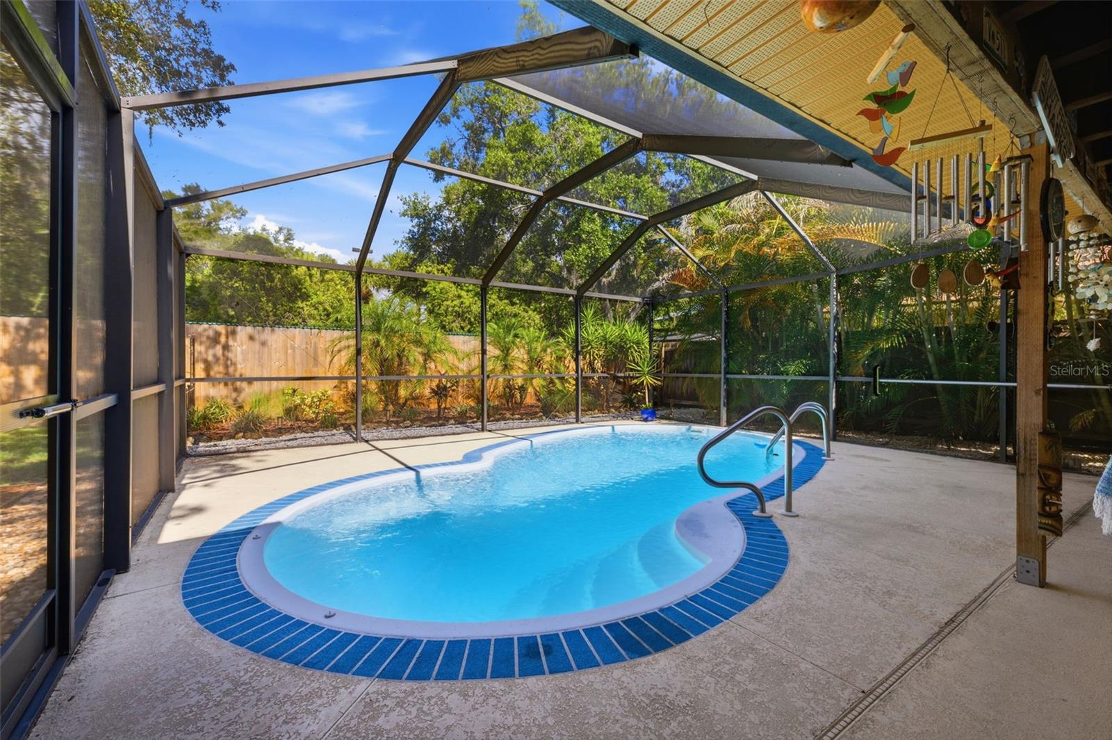 3301 BRIARWOOD LN