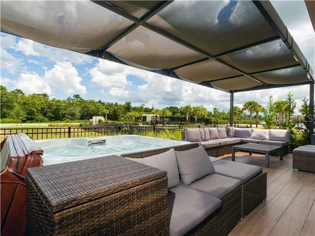 3049 ROCKEFELLER WAY