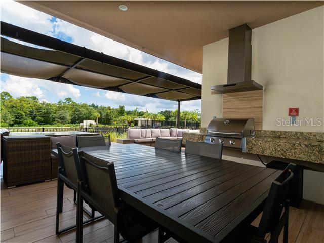 3049 ROCKEFELLER WAY