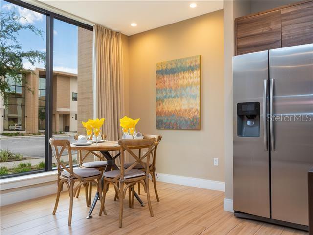 3049 ROCKEFELLER WAY