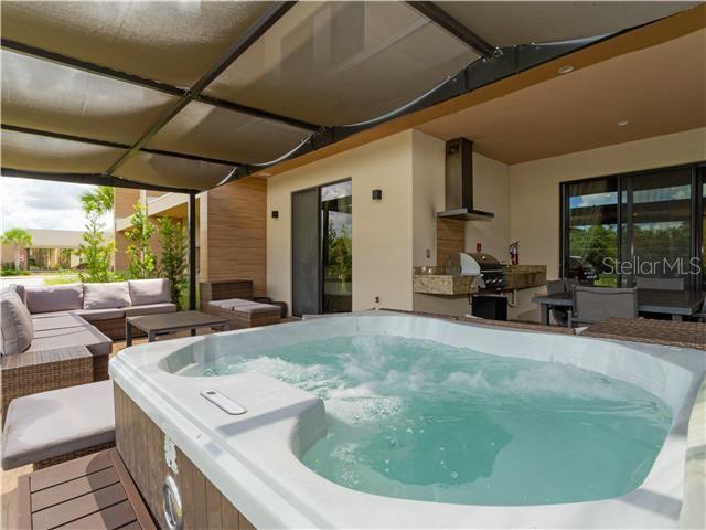 3049 ROCKEFELLER WAY