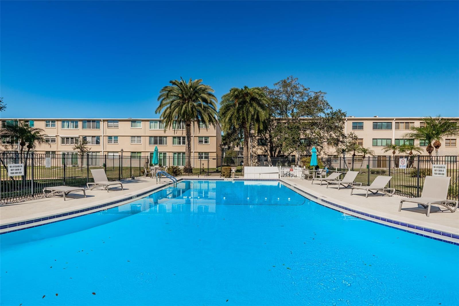 5080 LOCUST ST NE #324