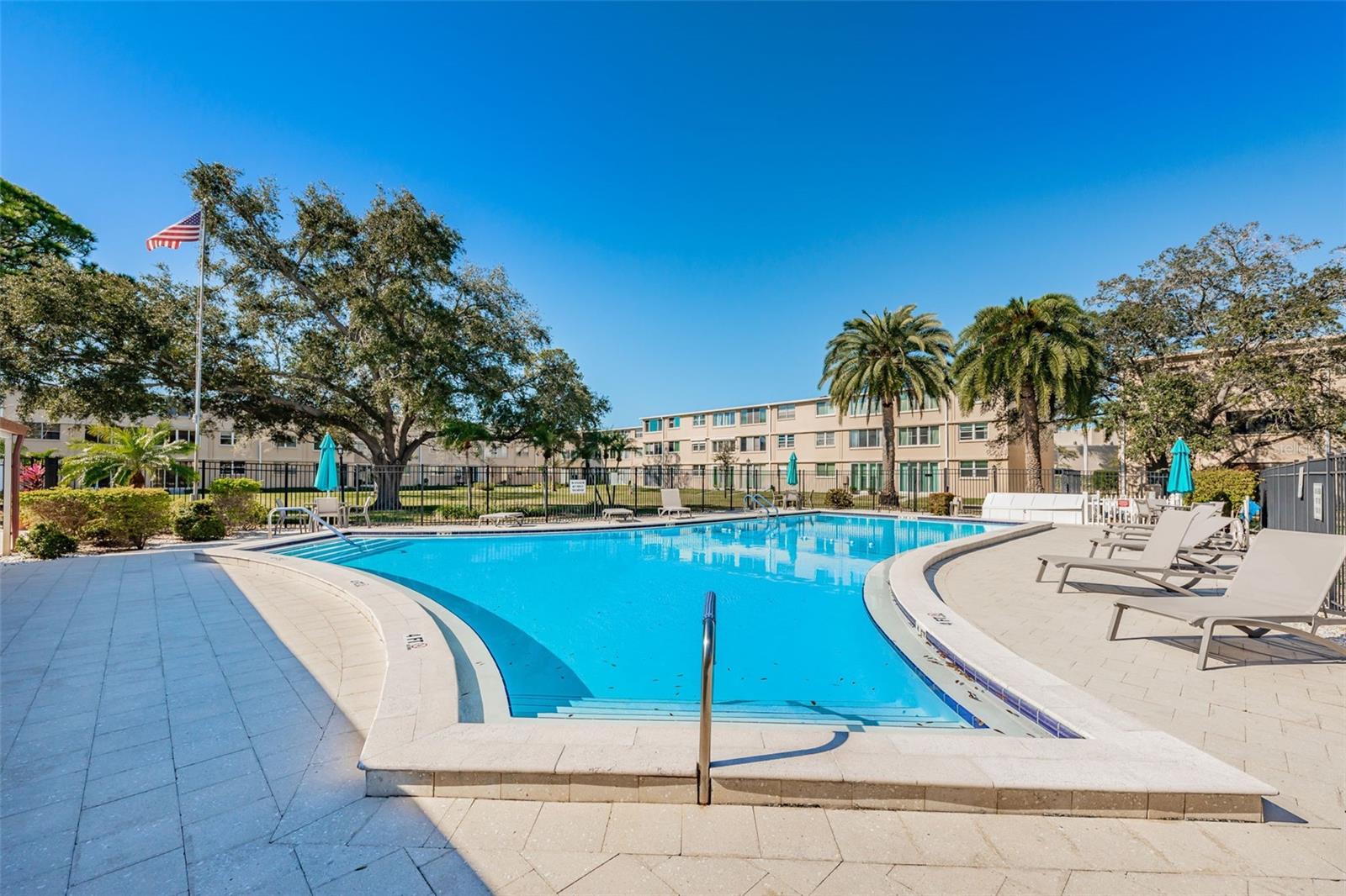 5080 LOCUST ST NE #324