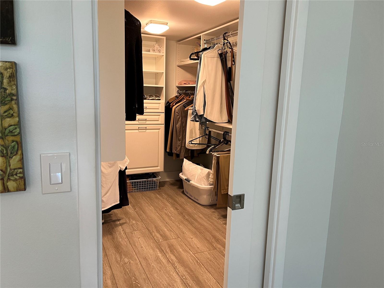 5080 LOCUST ST NE #324