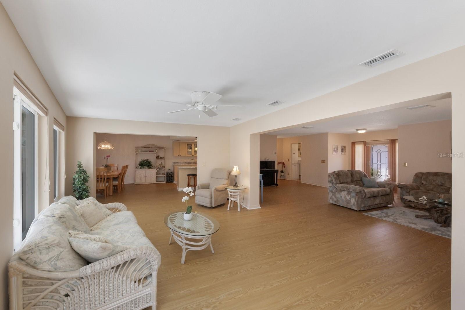 13760 JOYCE DR