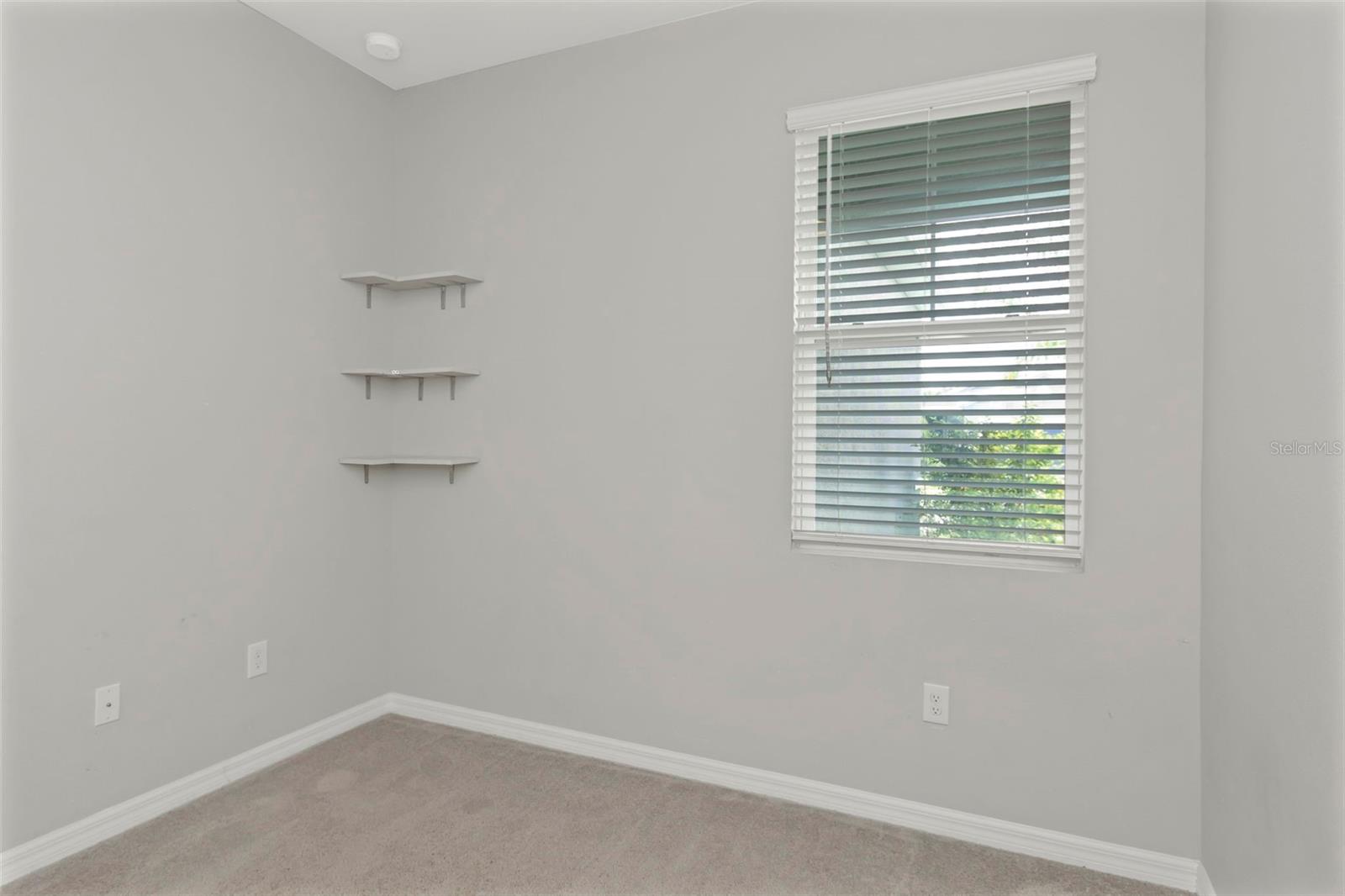 5504 BUNGALOW GROVE CT