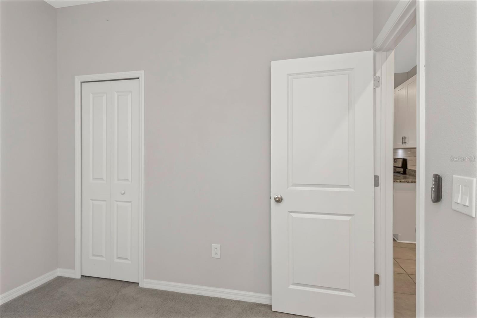 5504 BUNGALOW GROVE CT