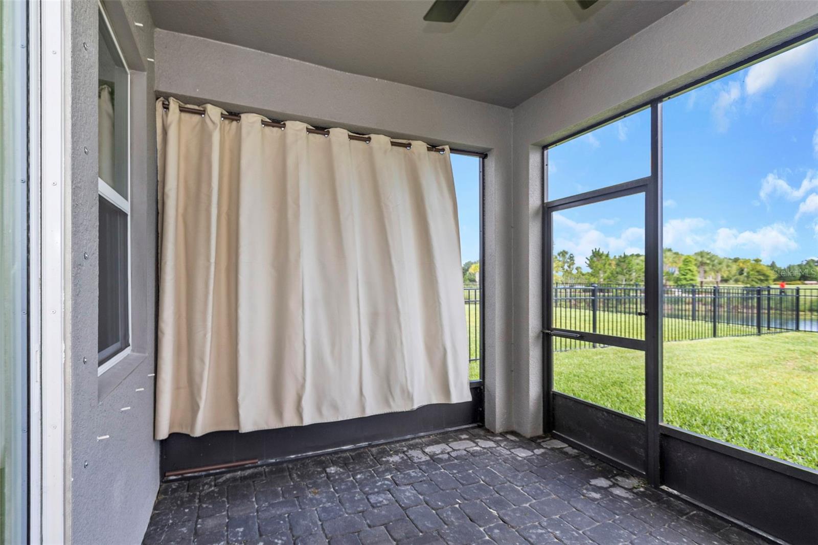 5504 BUNGALOW GROVE CT