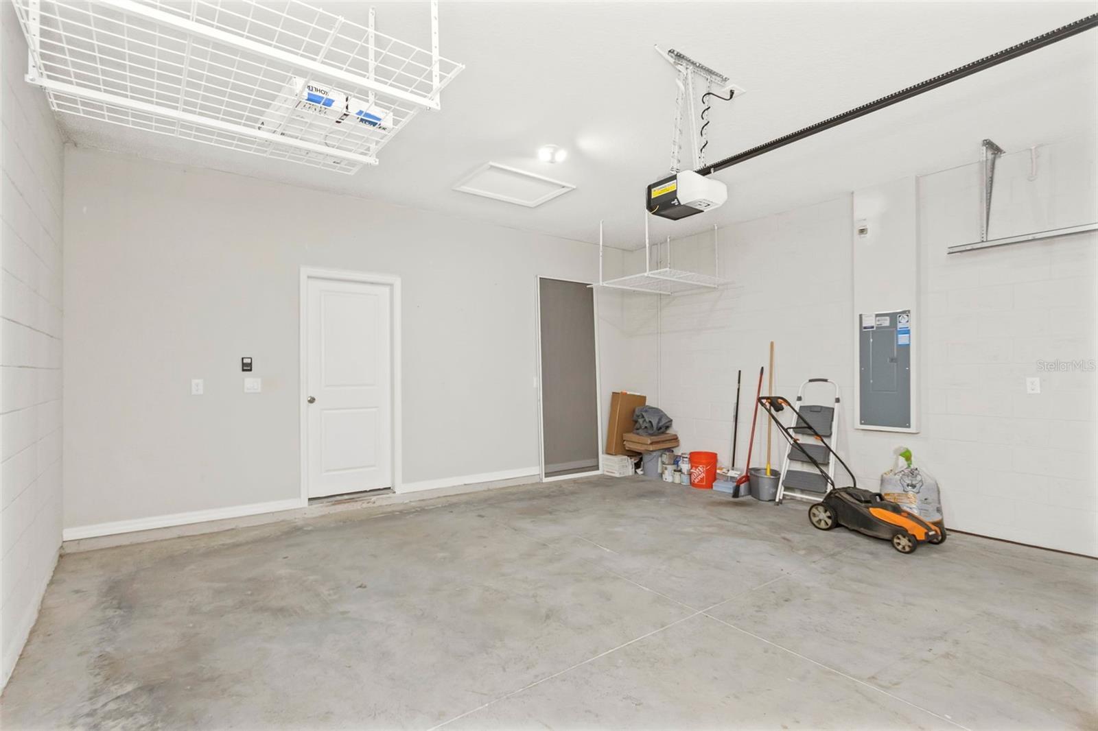 5504 BUNGALOW GROVE CT