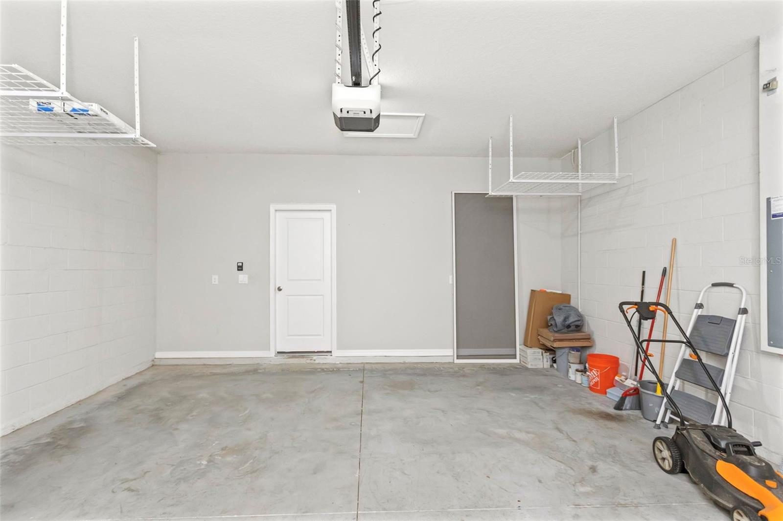 5504 BUNGALOW GROVE CT