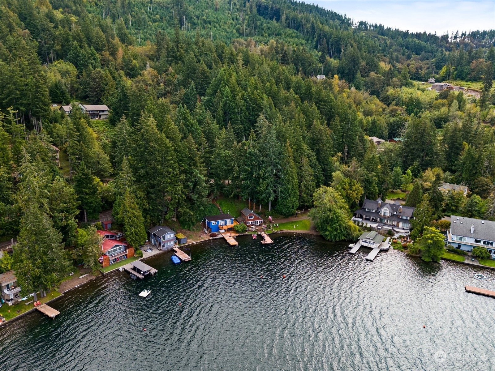 1103 Summit Lake Shore RD NW