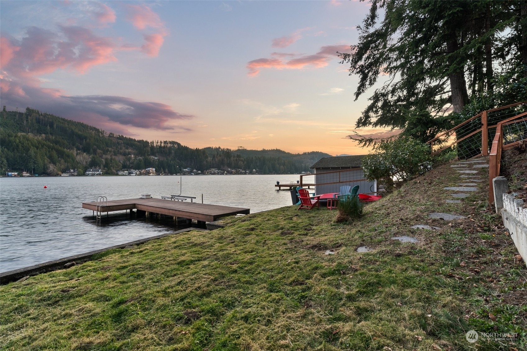 1831 Summit Lake Shore Road NW