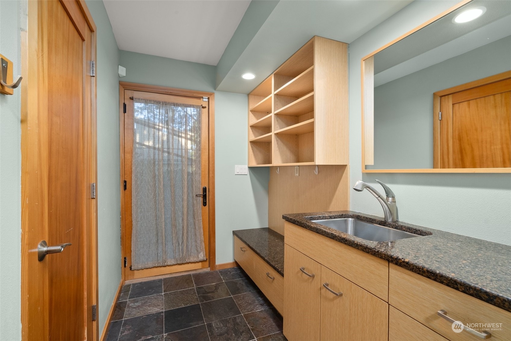 1831 Summit Lake Shore Road NW