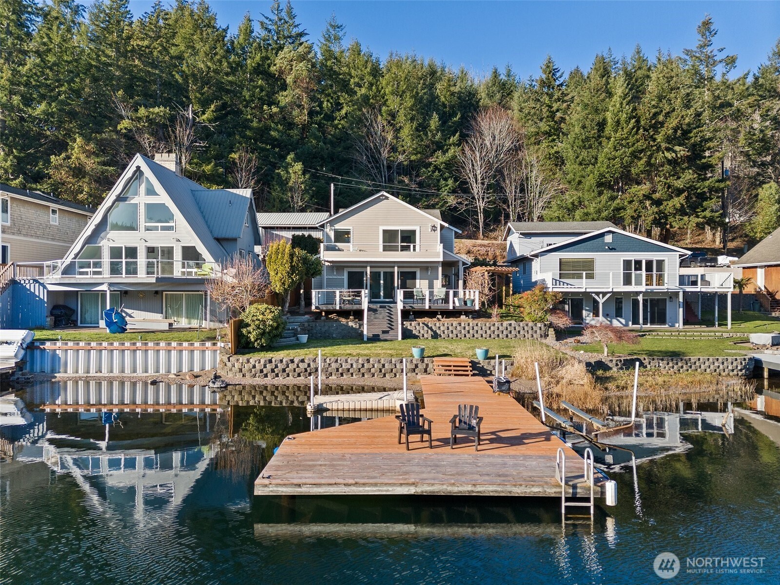 1935 Summit Lak Shore Road NW