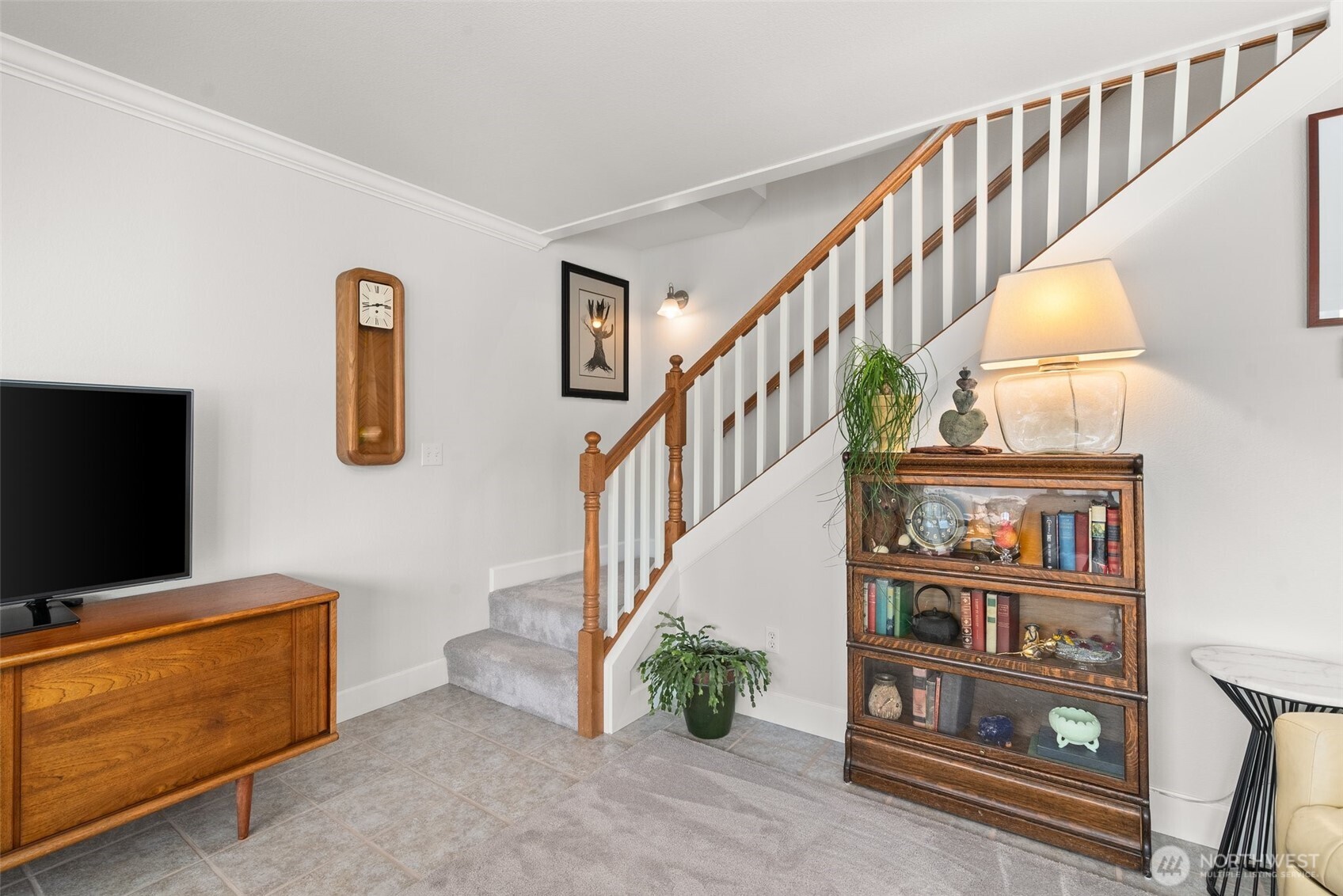 1935 Summit Lak Shore Road NW