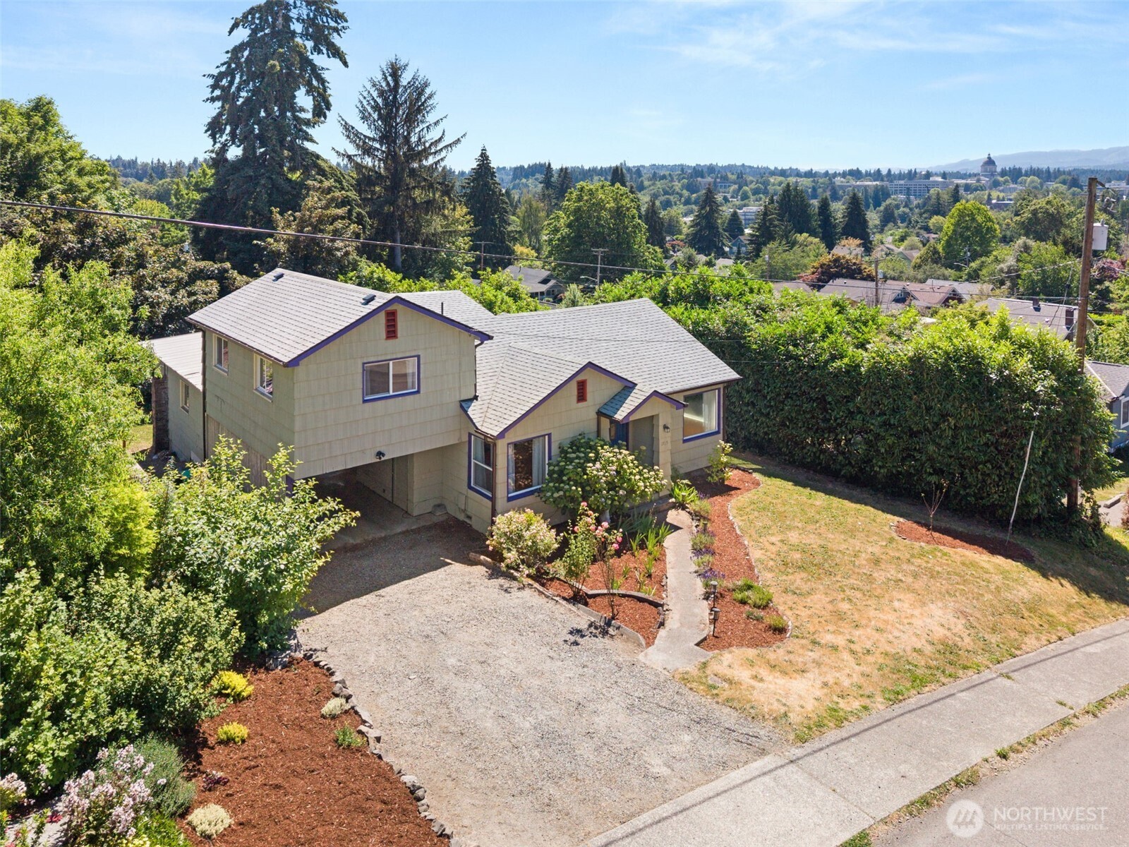 1515 7th Avenue SE