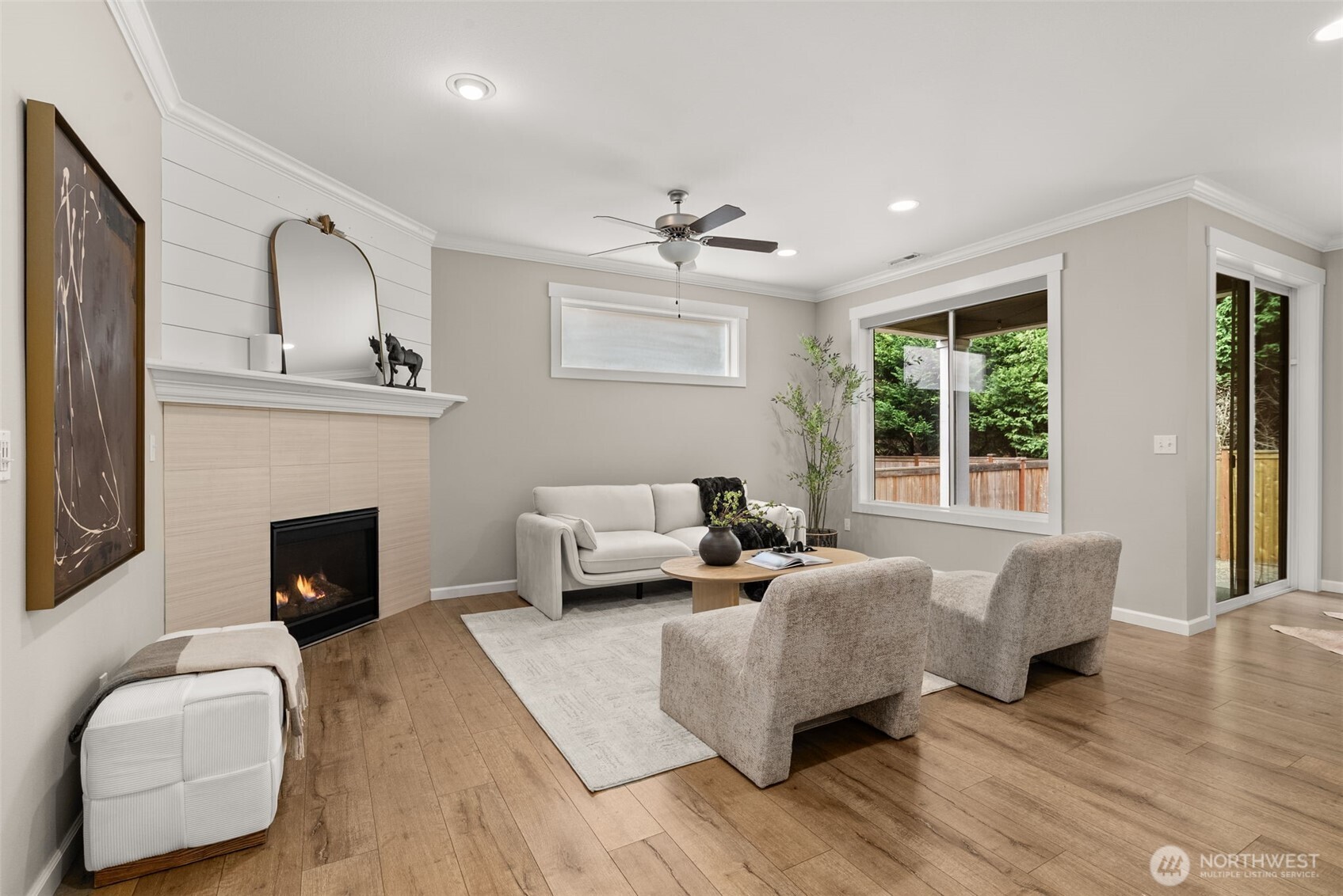 5021 Black Rock Loop SE