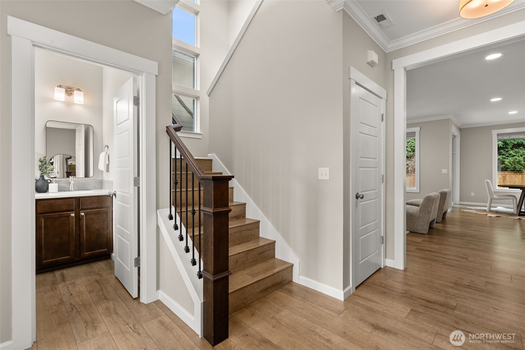5021 Black Rock Loop SE
