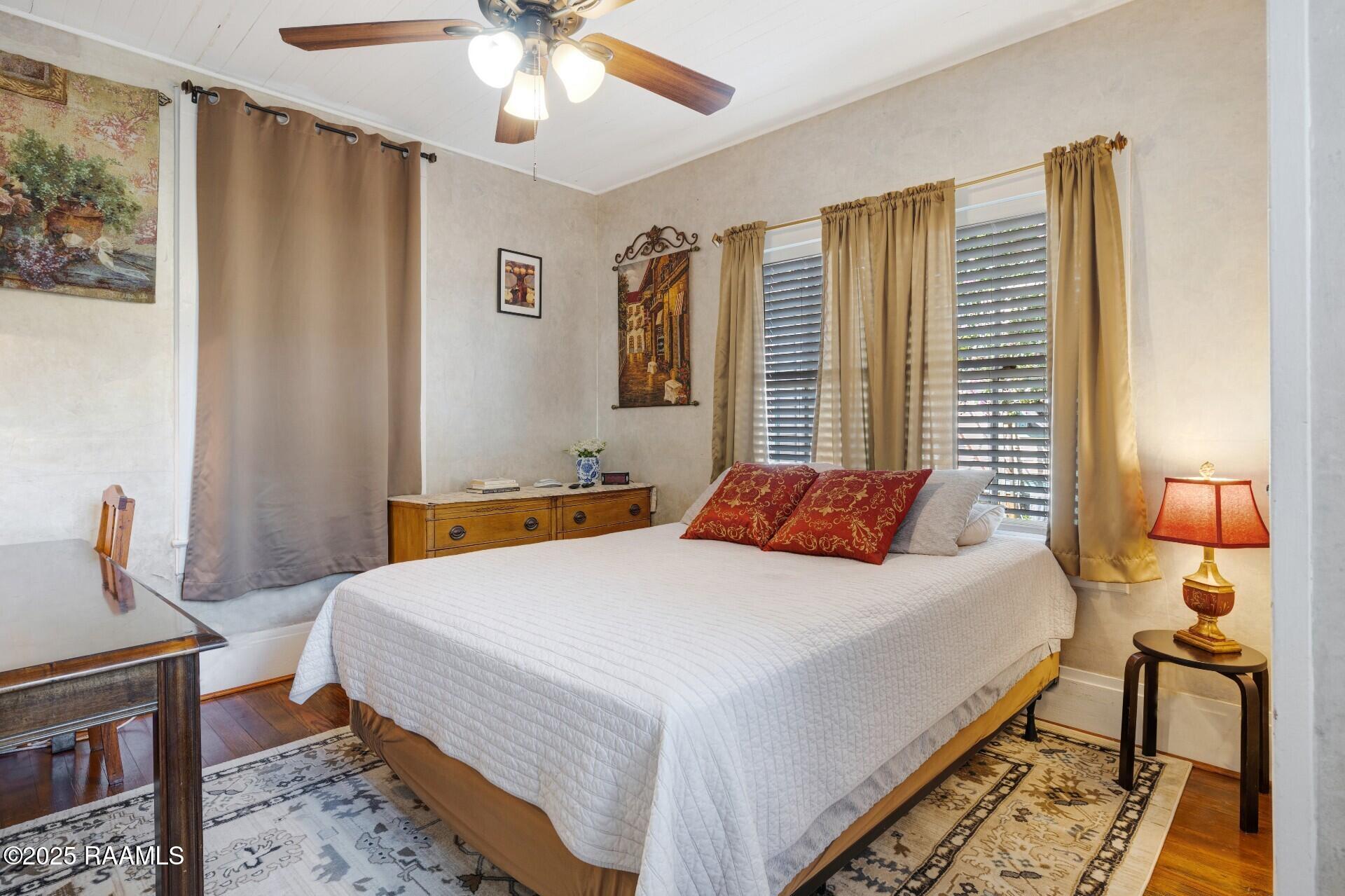 107 W St Peter Street