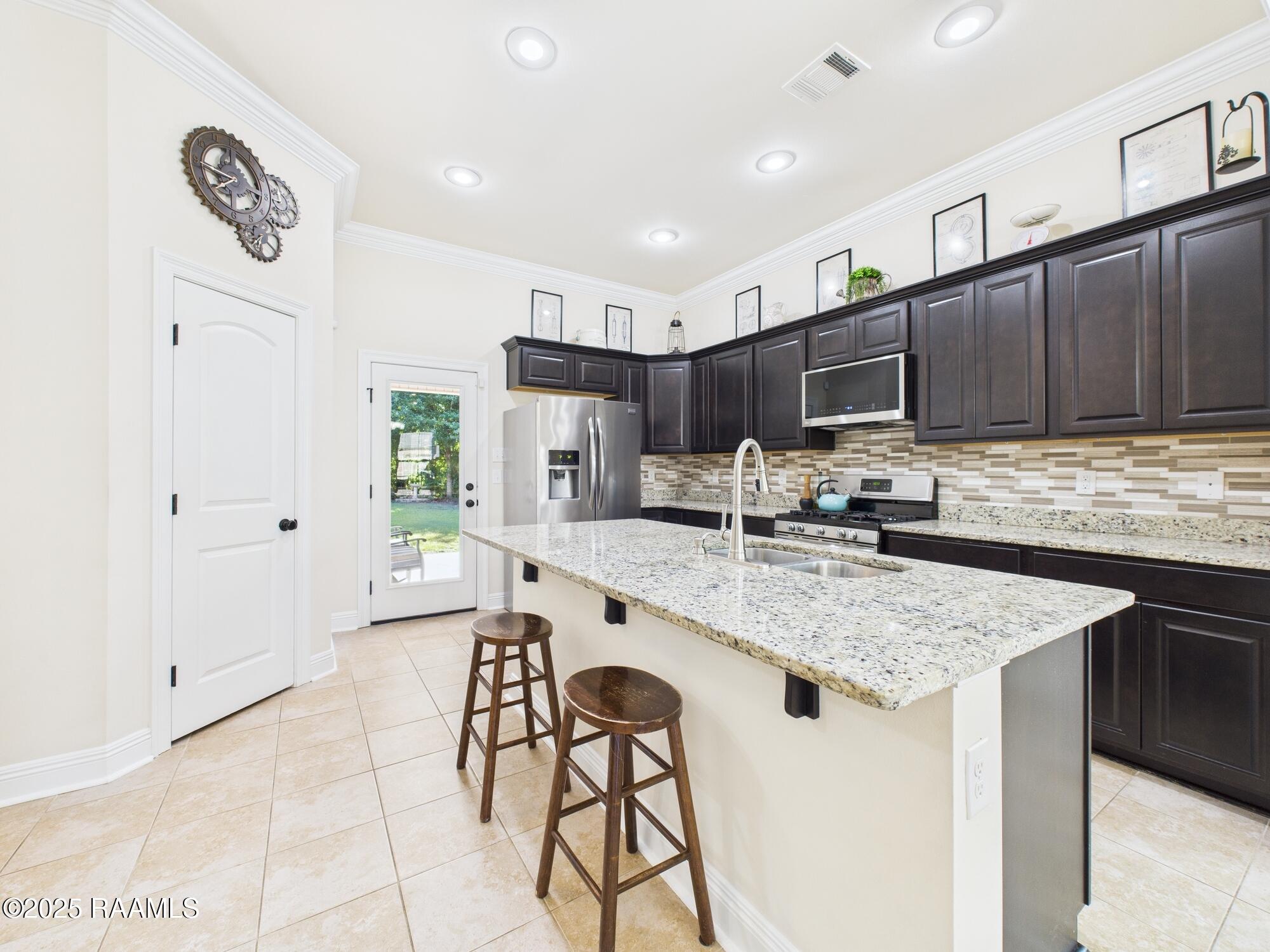 217 Caillou Grove Road