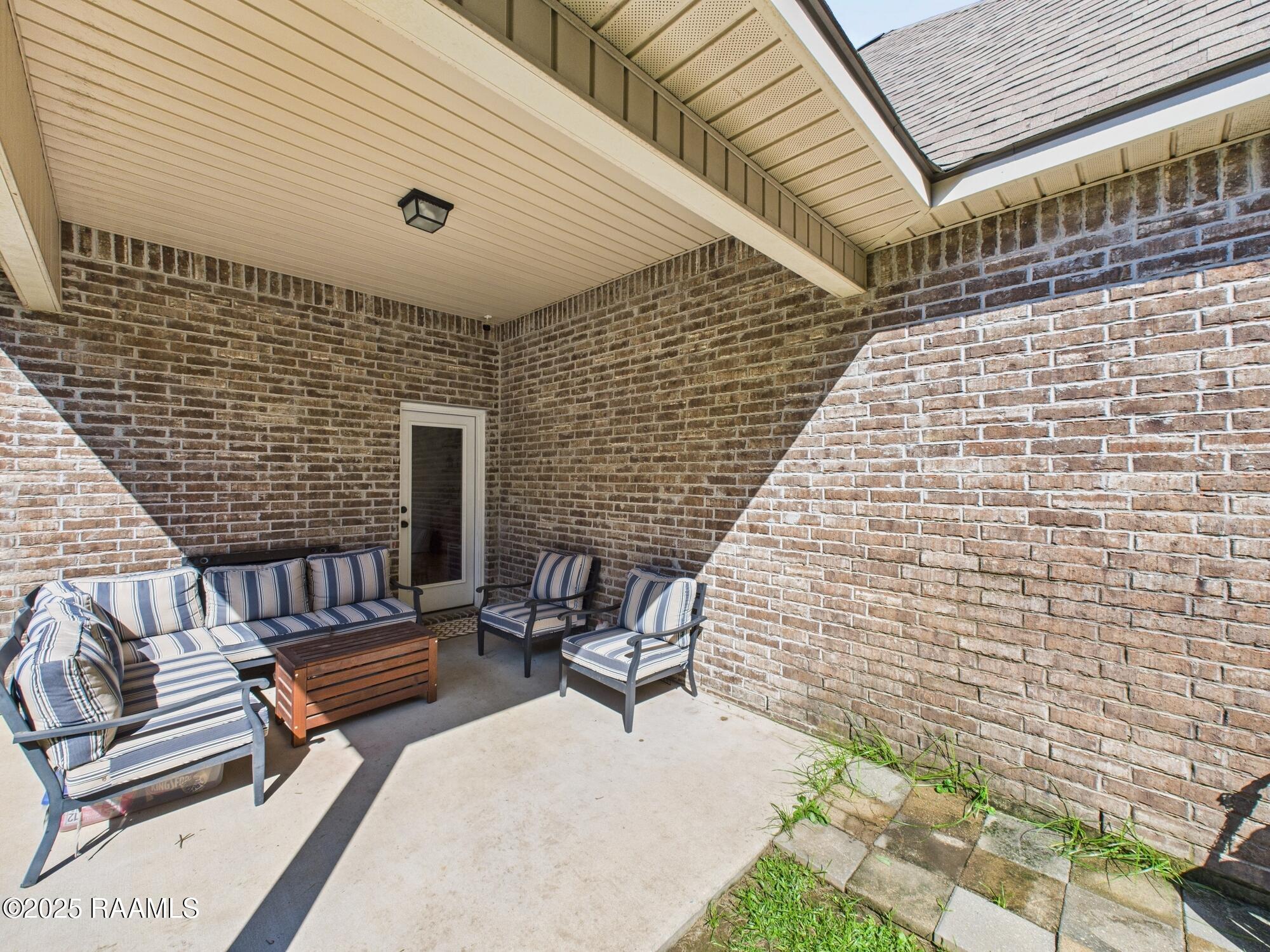 217 Caillou Grove Road