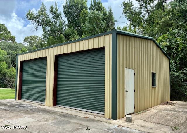 3525 Verot School Road