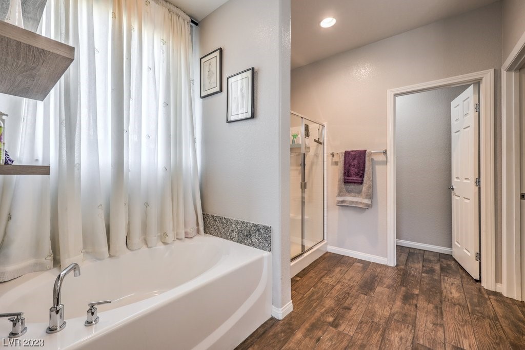 5889 Temple Ridge Court