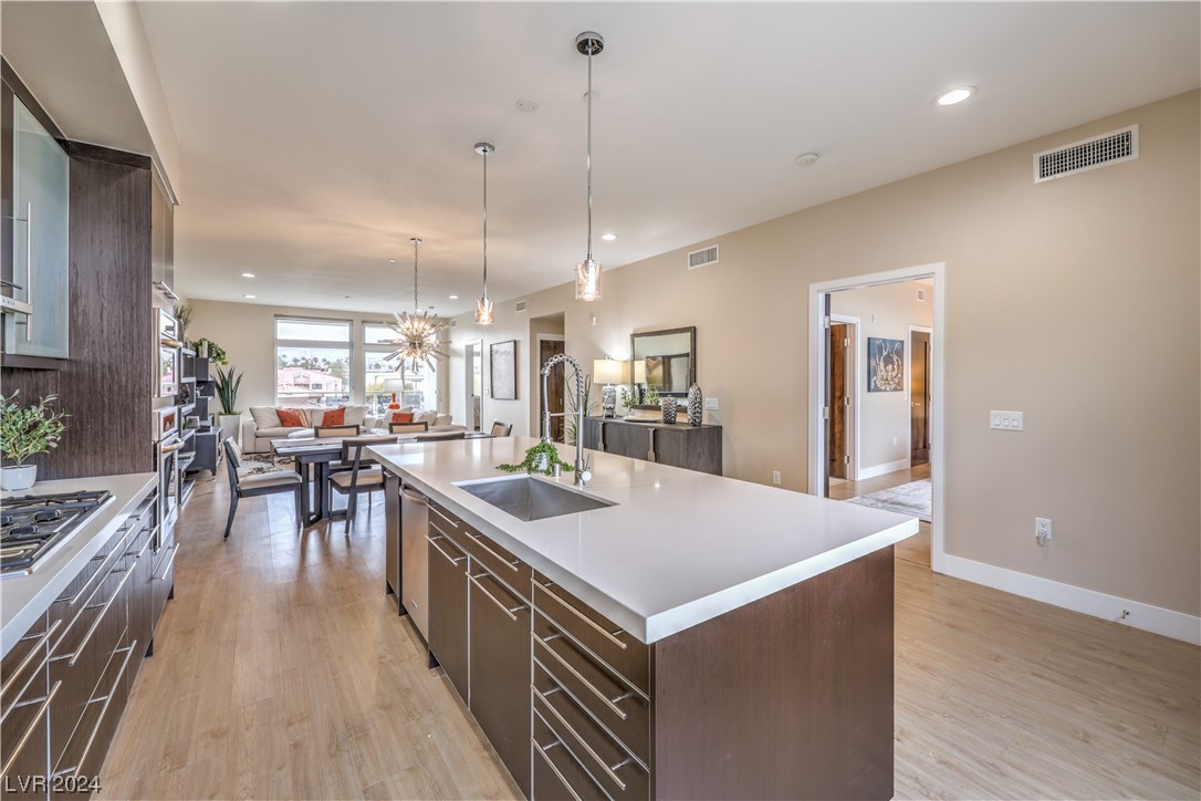 8925 West Flamingo Road 306
