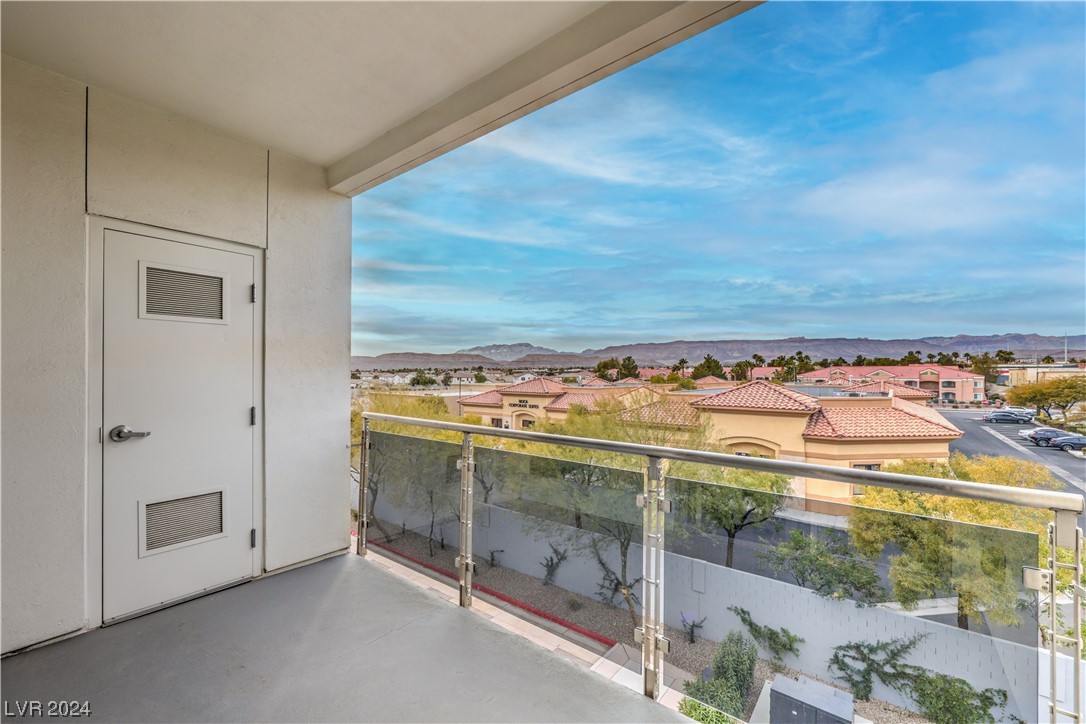 8925 West Flamingo Road 306