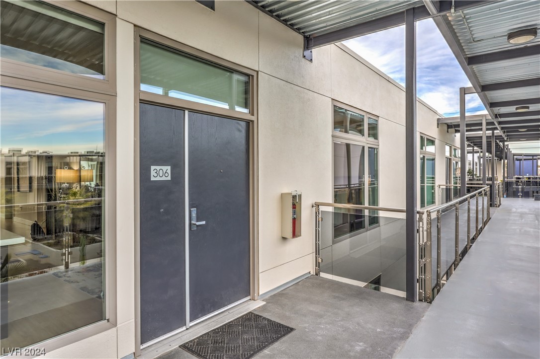 8925 West Flamingo Road 306