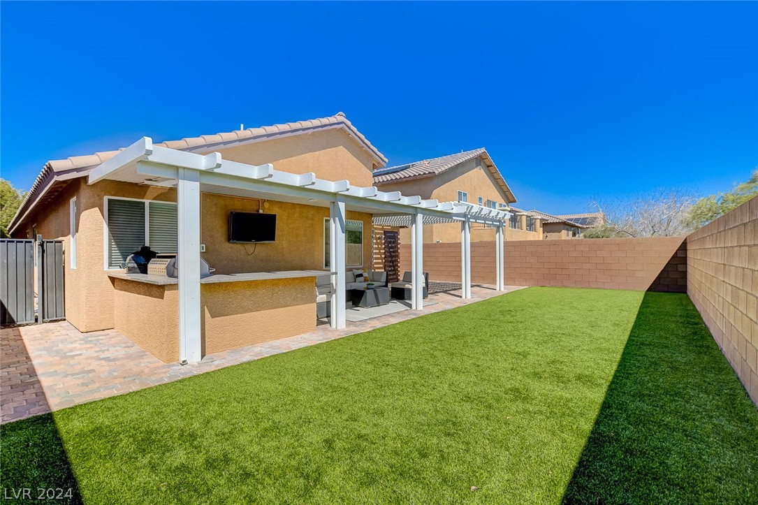 7387 Glorious Sun Drive